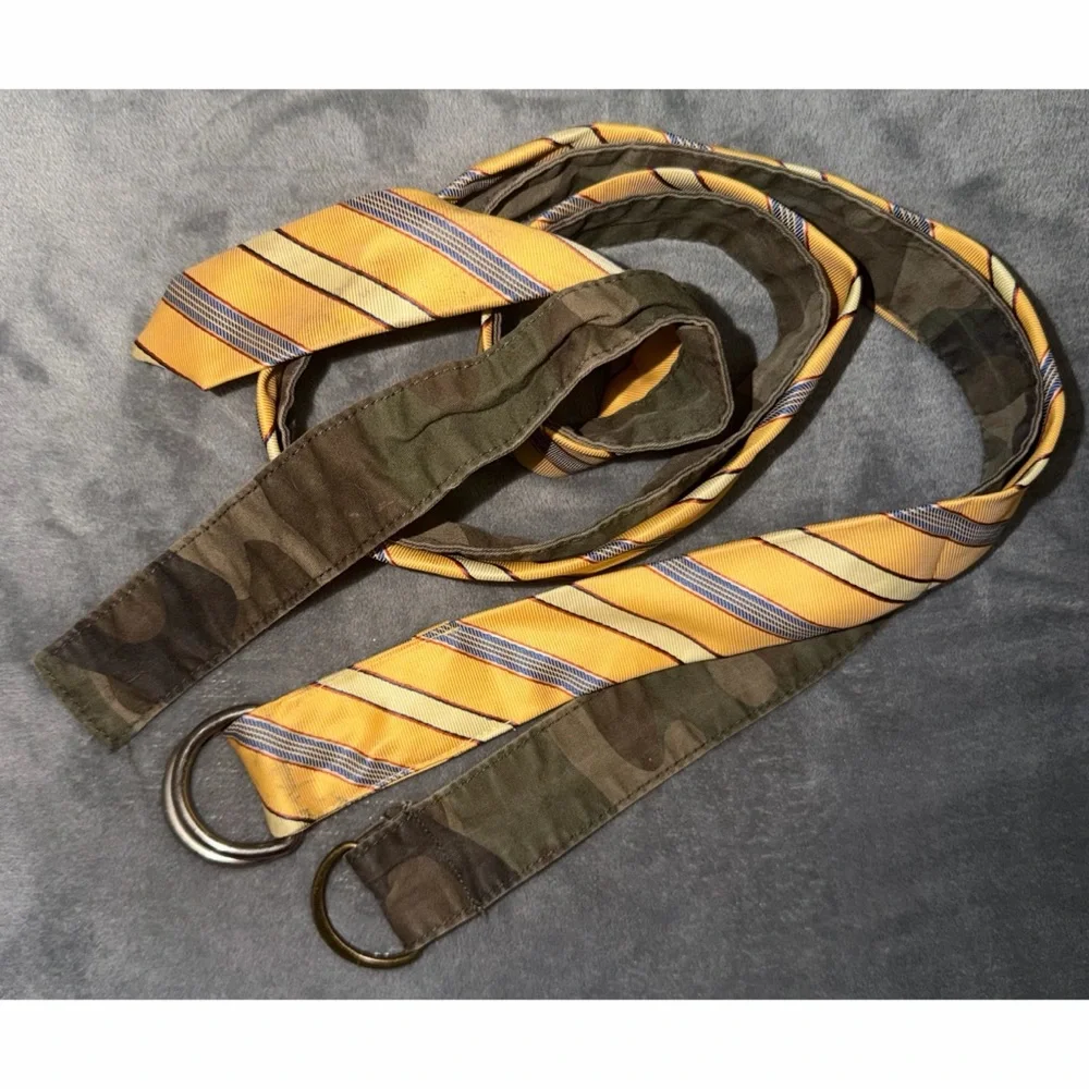 💚💛 Set of 2 Double Loop Belts